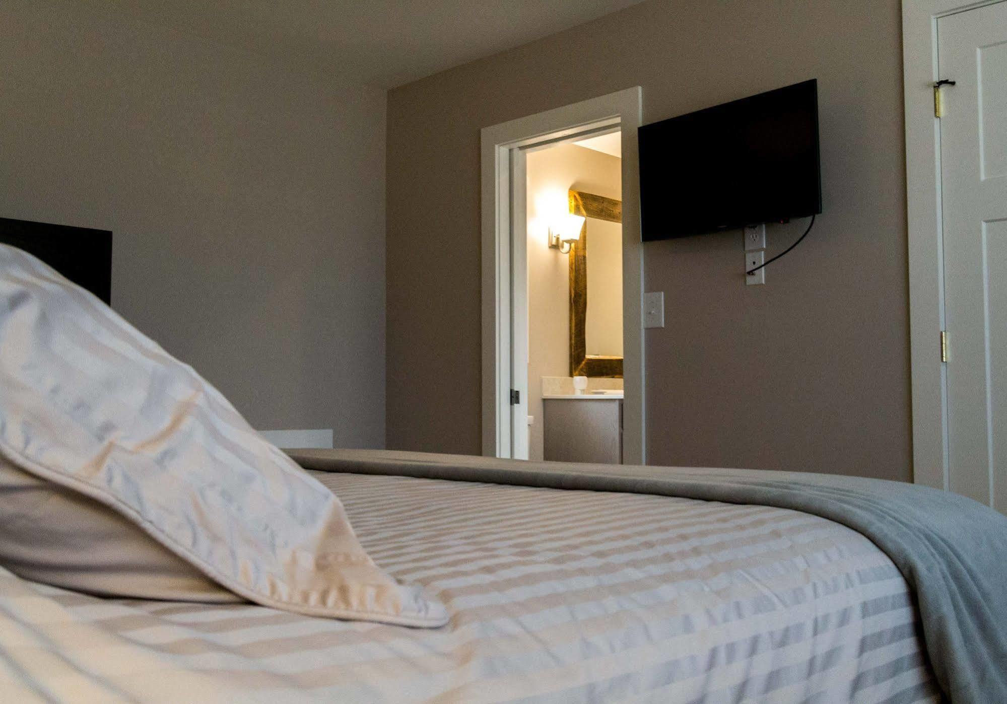 Lake Placid Inn: Residences Екстериор снимка