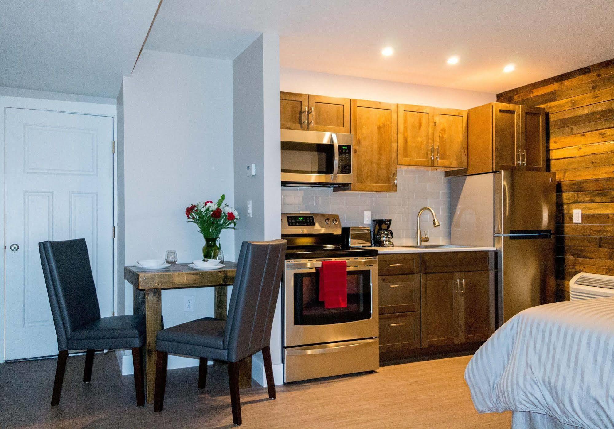Lake Placid Inn: Residences Екстериор снимка